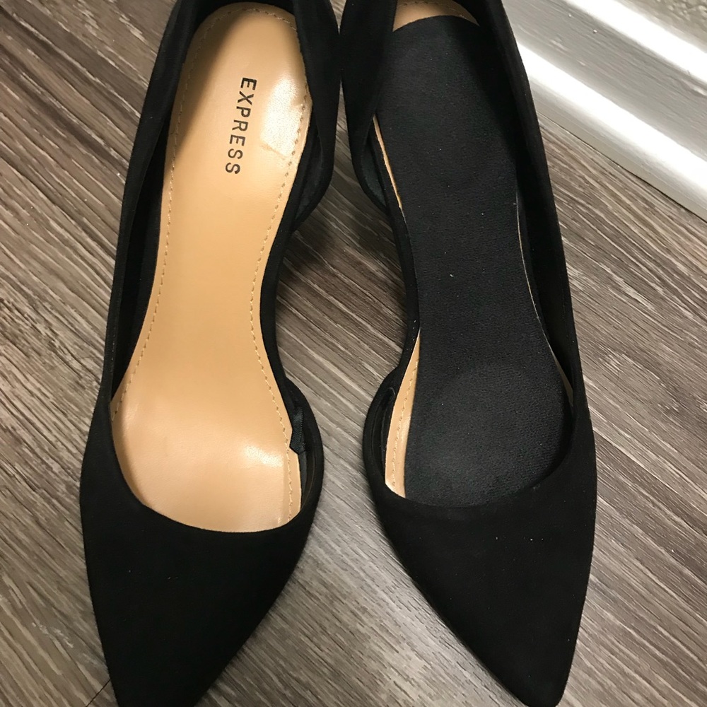 Heels - Picture 4 of 6